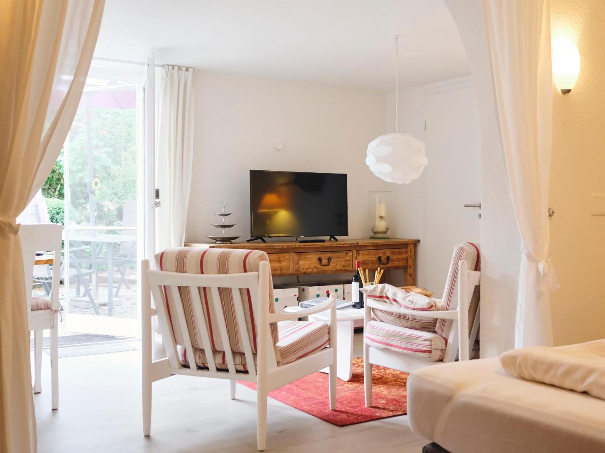 Ruhetal -Ferienwohnung Mit Sonnenterasse Gluecksburg Exterior photo
